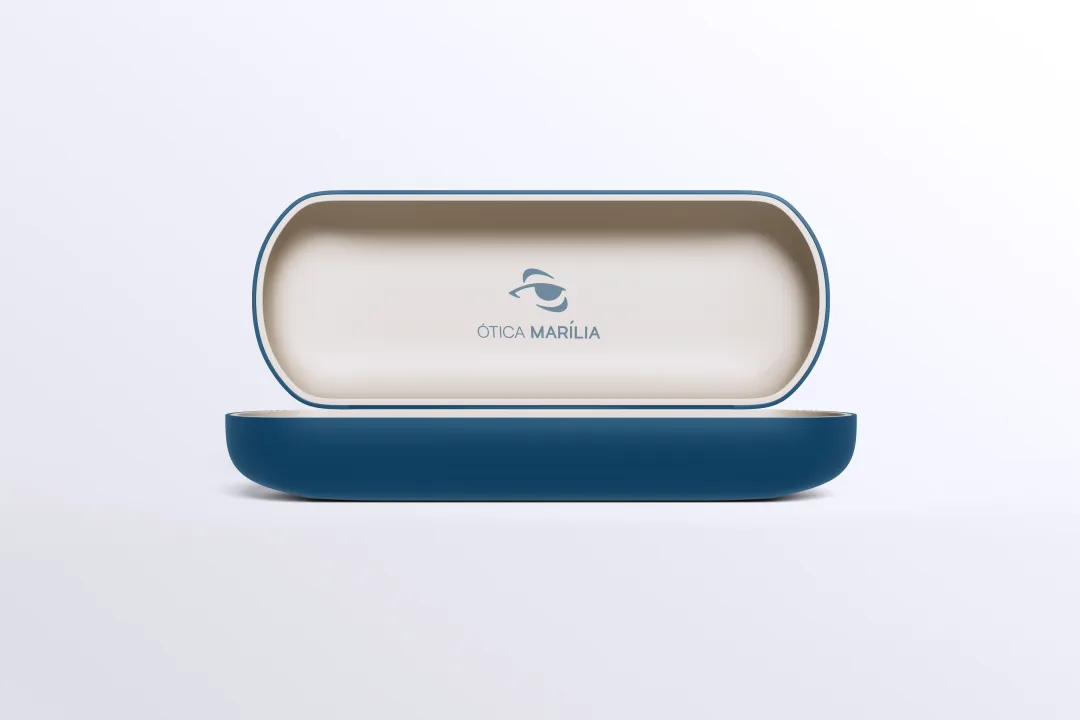 Ótica Marília — estojo de óculos com identidade da marca