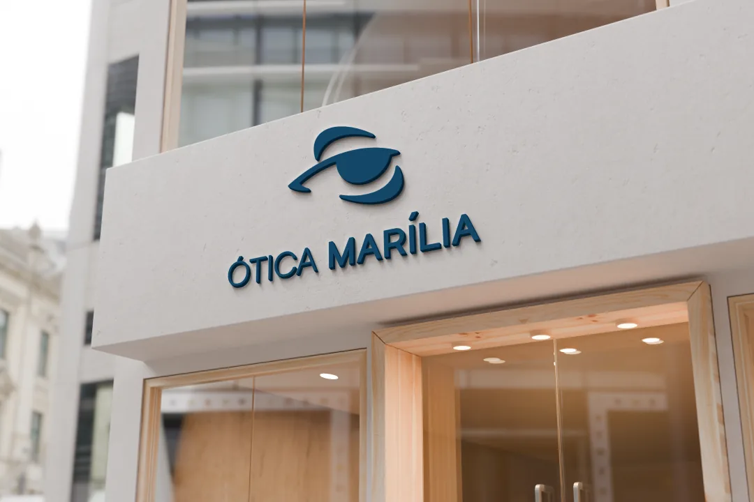 Ótica Marília — fachada da loja com identidade aplicada